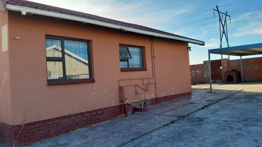 3 Bedroom Property for Sale in Mdantsane Eastern Cape